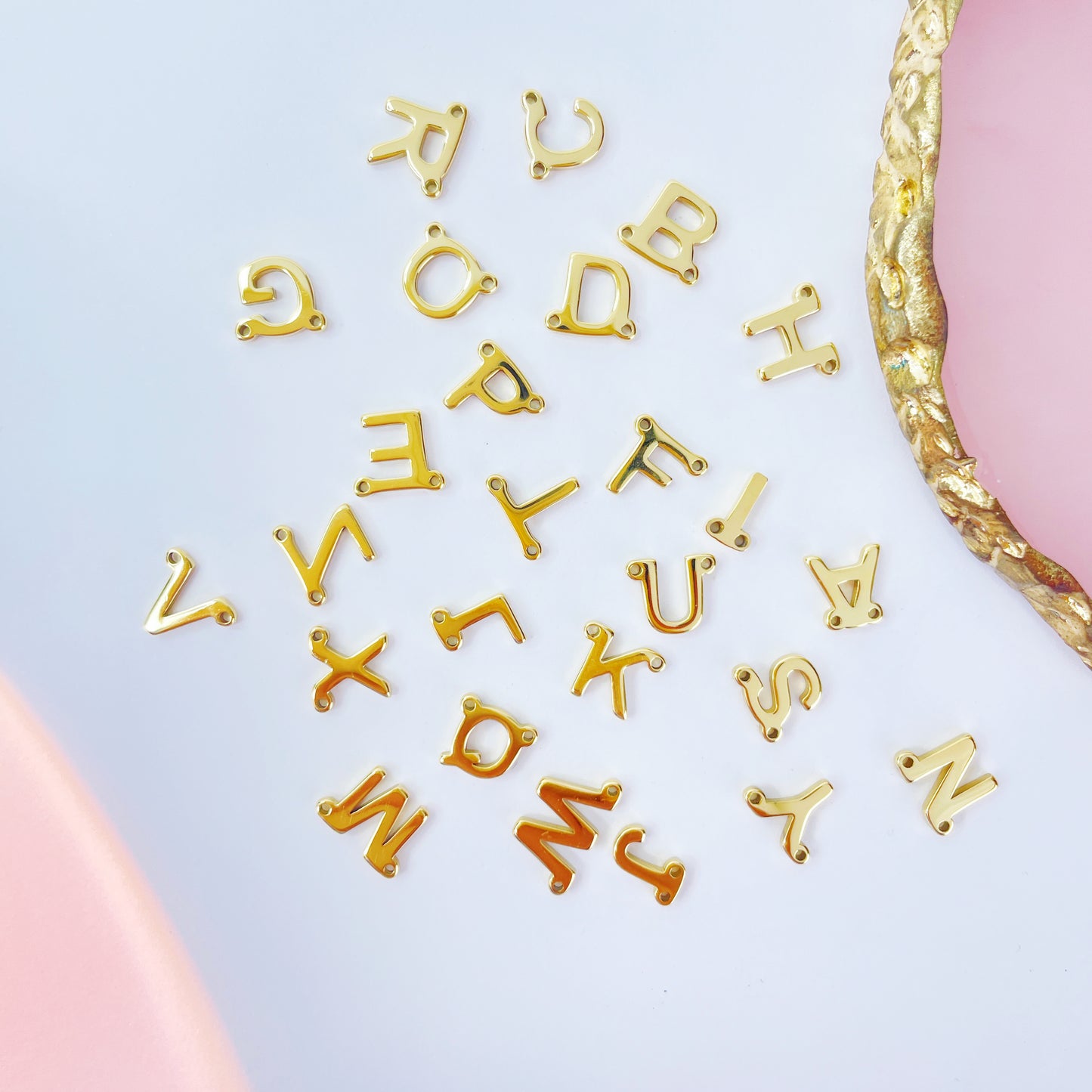 AW0265 26 letters necklace pendant