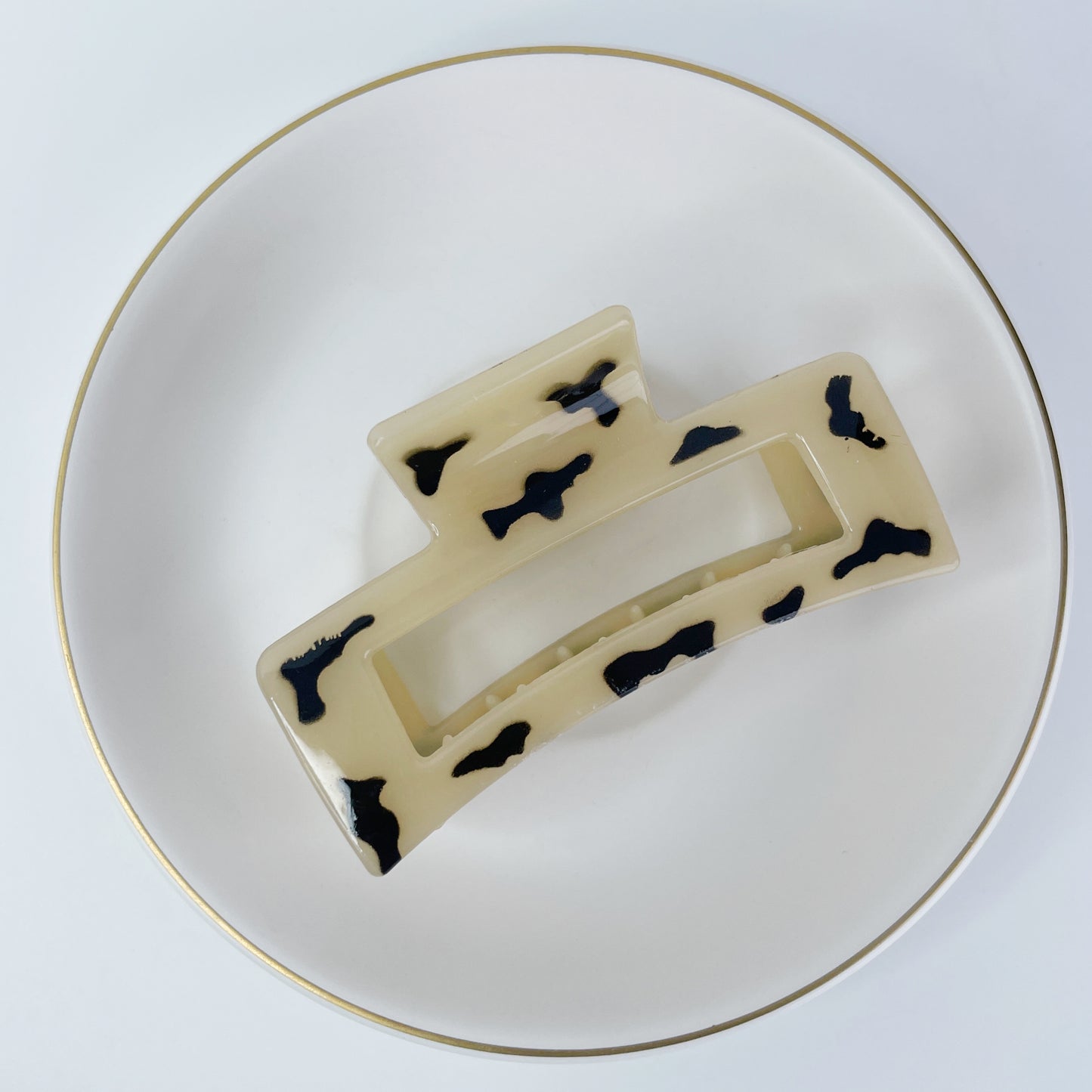 RFB0210 leopard print clip